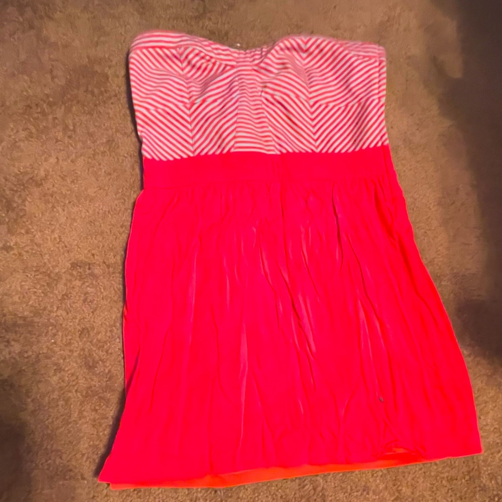 Strapless daytime dress